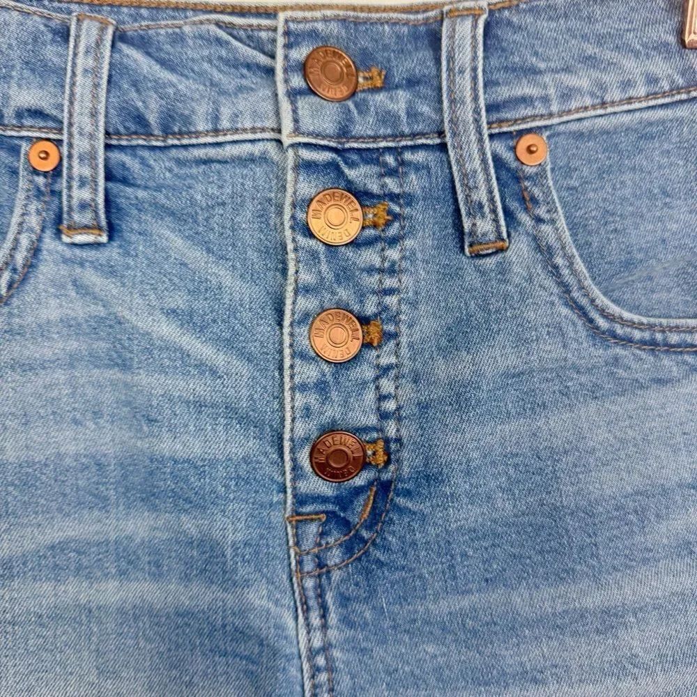 MADEWELL | Exposed Button Fly Denim Jean Shorts Cuffed Raw Hem Women’s Size 26 - Picture 3 of 9
